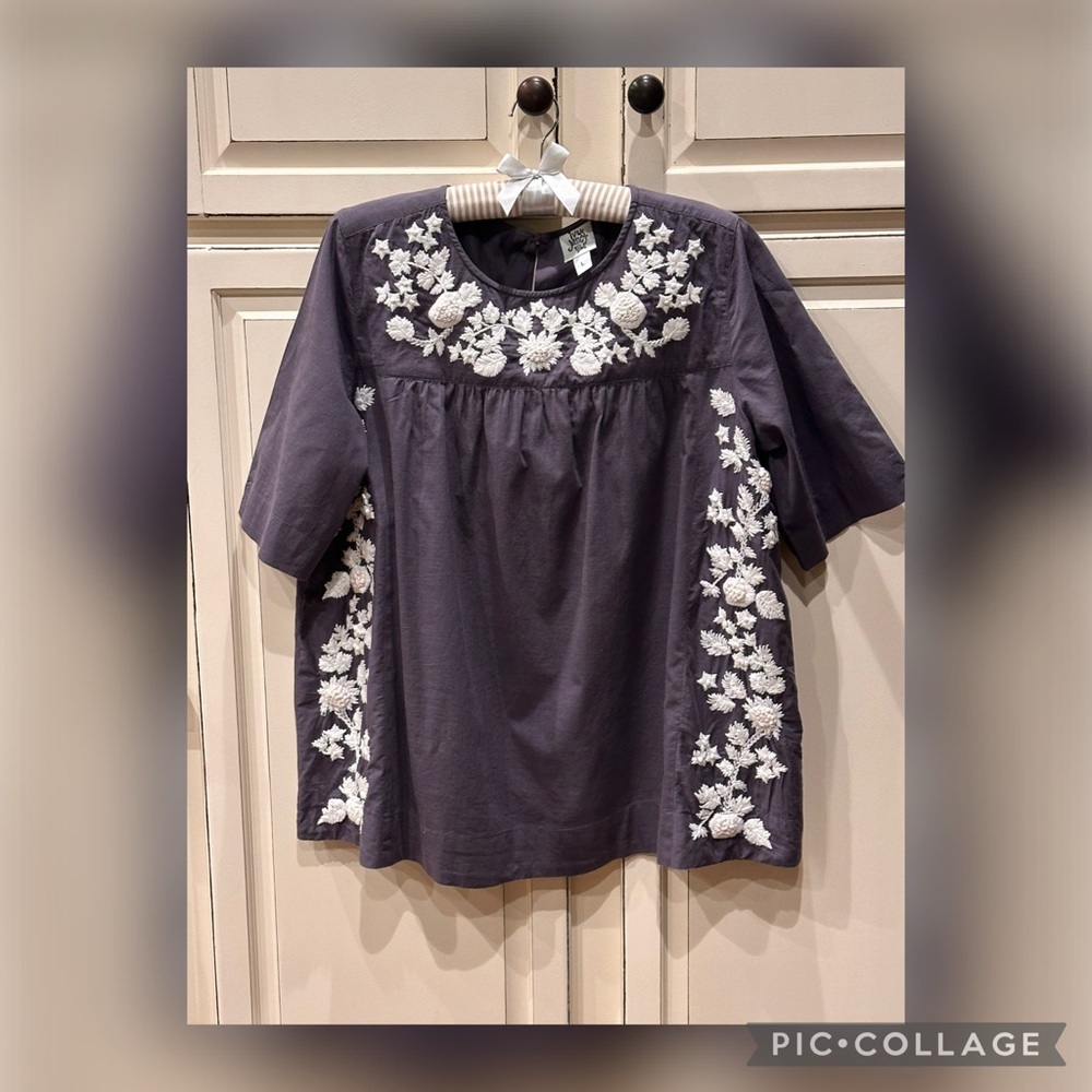 Ivy Jane Embroidered Top